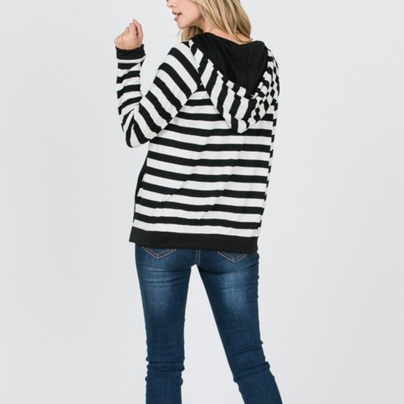 *PRICE FIRM*  Striped Hooded Top & Side Pockets - Picture 6 of 8